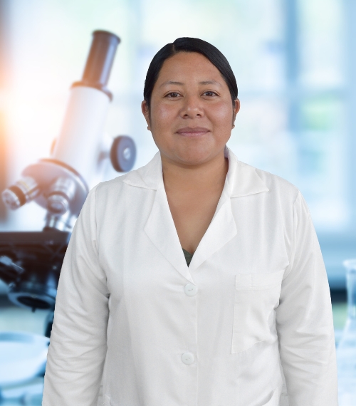 Britany González - Analista